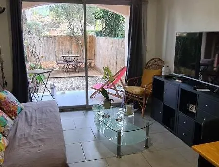 Apartment Cosy Rez Jardin 1 Parking Wifi Saint-Mandrier-sur-Mer
